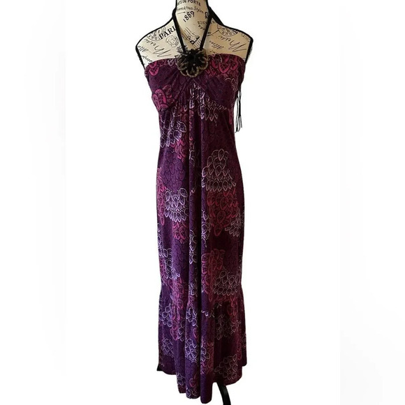 L8teR Dresses & Skirts - L8ter maxi halter dress with a wood accent.  Size large